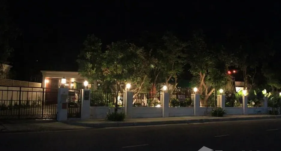 À vendre 5 chambres villa à Hua Hin, Prachuap Khiri Khan