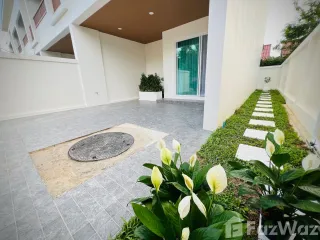 For sale 2 bedrooms townhouse in Thalang, Phuket