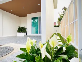 For sale 2 bedrooms townhouse in Thalang, Phuket