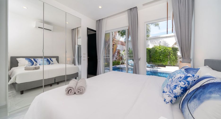For sale 3 bedrooms villa in Mueang Phuket, Phuket