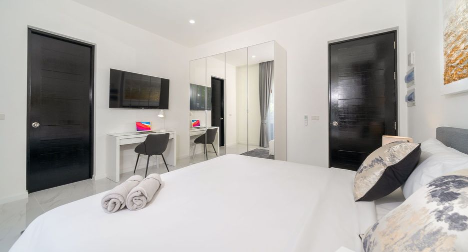 For sale 3 bedrooms villa in Mueang Phuket, Phuket