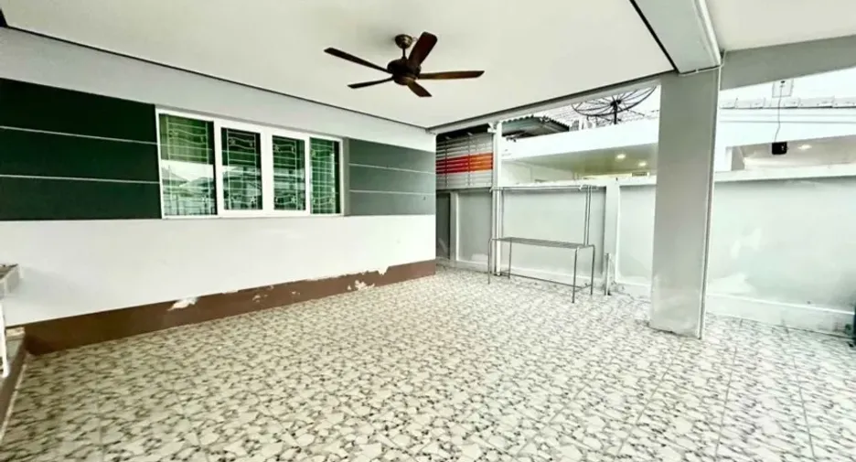 For rent 3 bedrooms house in Bang Lamung, Chonburi
