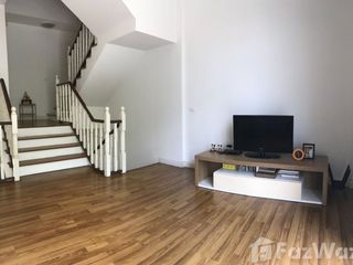 For sale 3 bedrooms townhouse in Lak Si, Bangkok