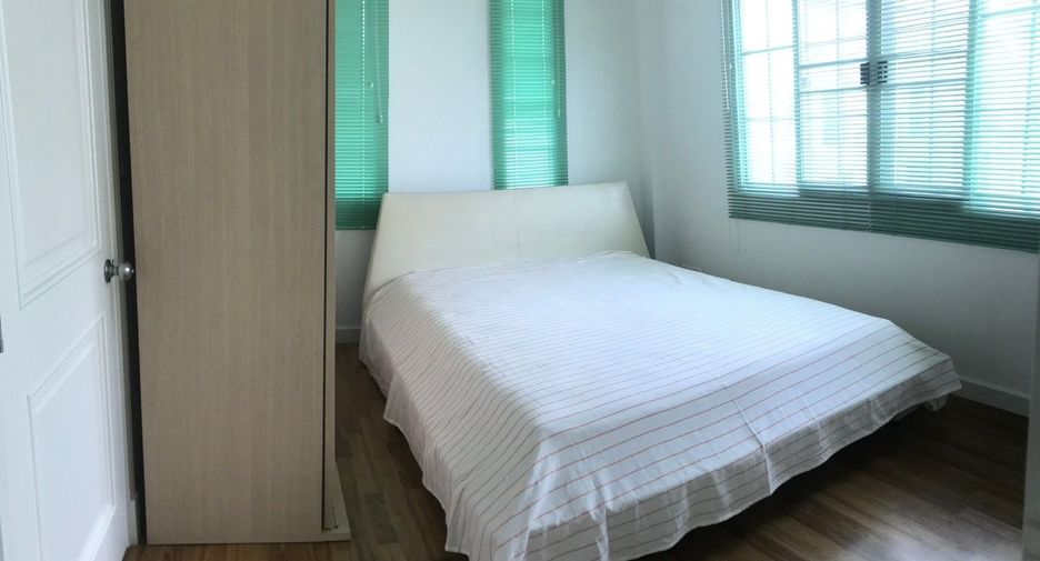 For sale 3 ベッドルーム townhouse in Lak Si, Bangkok