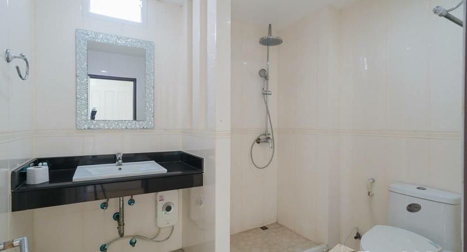 For rent 2 bedrooms condo in Kathu, Phuket