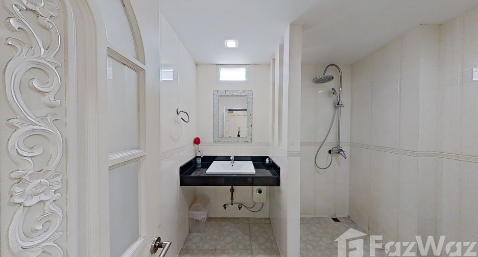 For rent 2 bedrooms condo in Kathu, Phuket