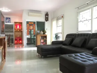 For sale 3 bedrooms townhouse in Nong Khaem, Bangkok