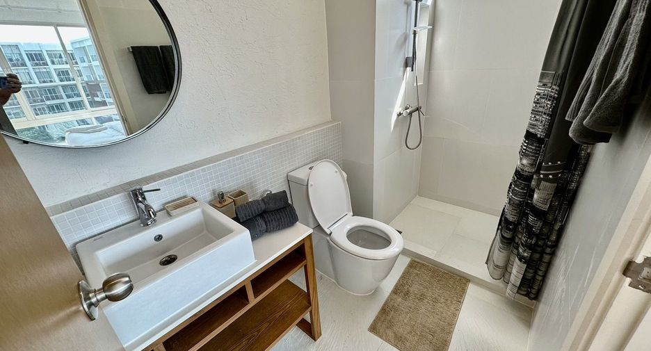 For rent 2 bedrooms condo in Hua Hin, Prachuap Khiri Khan