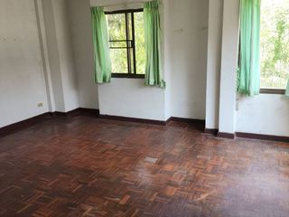 For rent 3 ベッドルーム house in Nong Chok, Bangkok