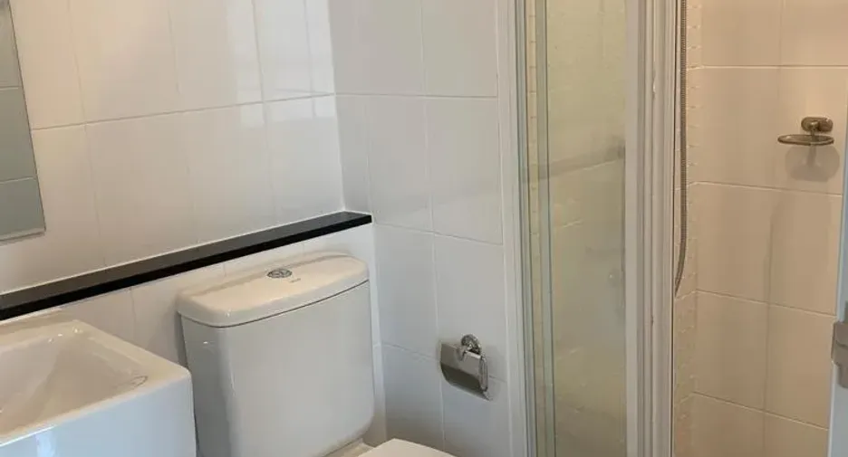 For sale studio condo in Mueang Samut Prakan, Samut Prakan