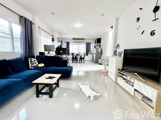 Casa en venta de 3 habitaciones en Phra Samut Chedi, Samut Prakan