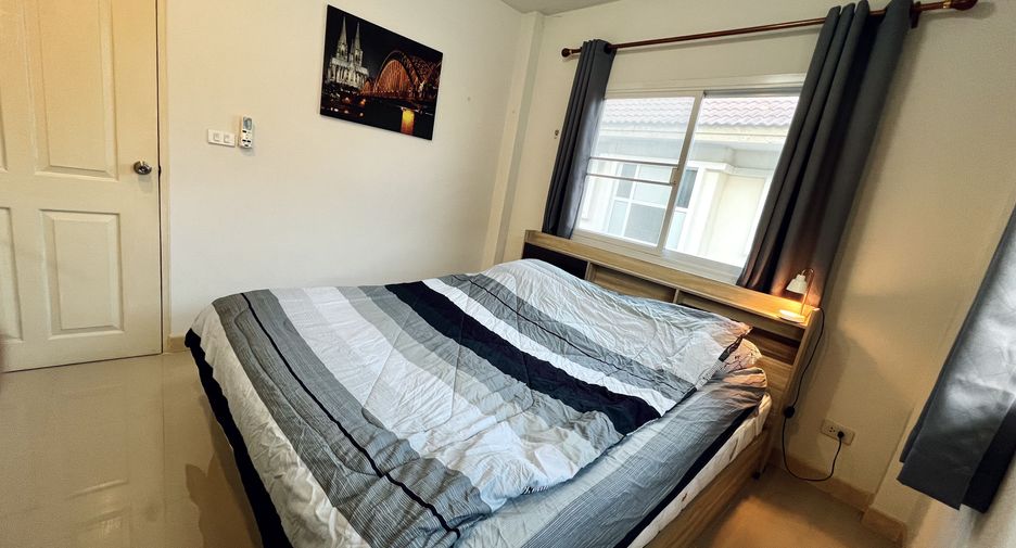 For sale 3 bedrooms house in Phra Samut Chedi, Samut Prakan