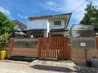 Casa en venta de 3 habitaciones en Phra Samut Chedi, Samut Prakan