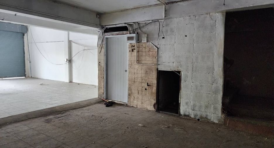 Продажа и аренда торговое помещение в Щаттхана, Бангкок