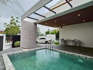 Villa en venta de 4 habitaciones en Bang Lamung, Chonburi