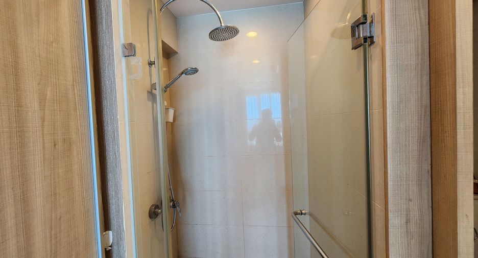 For sale そして for rent 1 Beds condo in Bang Lamung, Chonburi