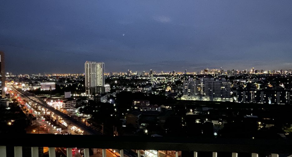 À vendre 1 chambre condo à Suan Luang, Bangkok