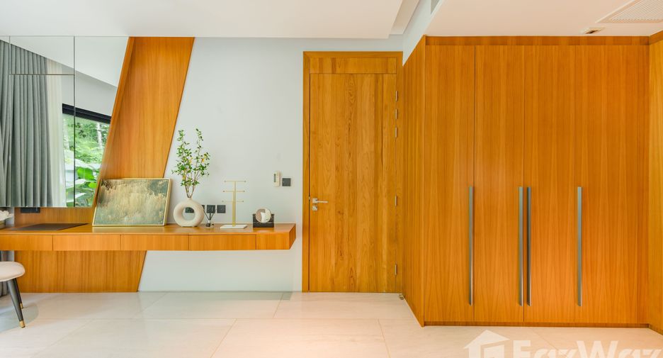 For sale 5 bedrooms villa in Thalang, Phuket