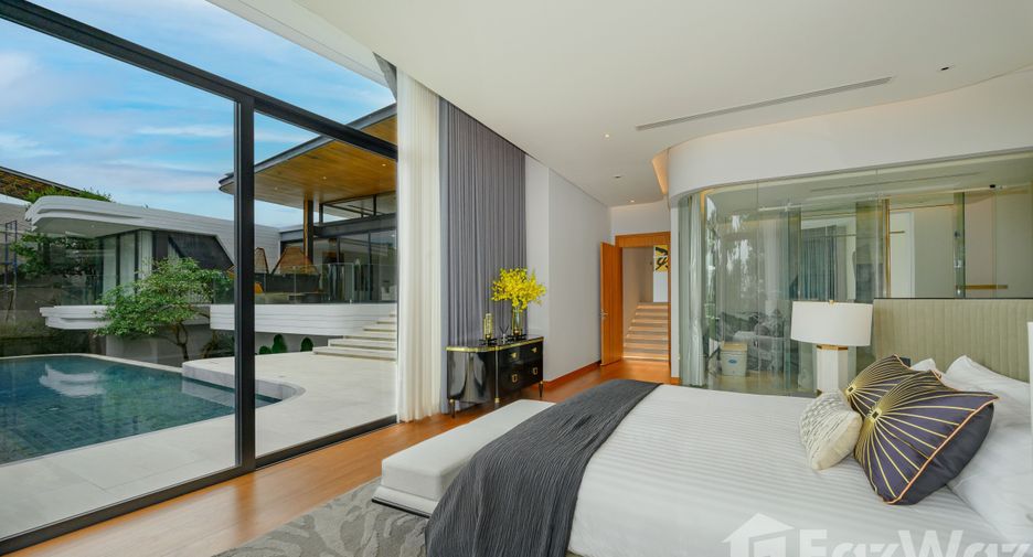For sale 5 bedrooms villa in Thalang, Phuket
