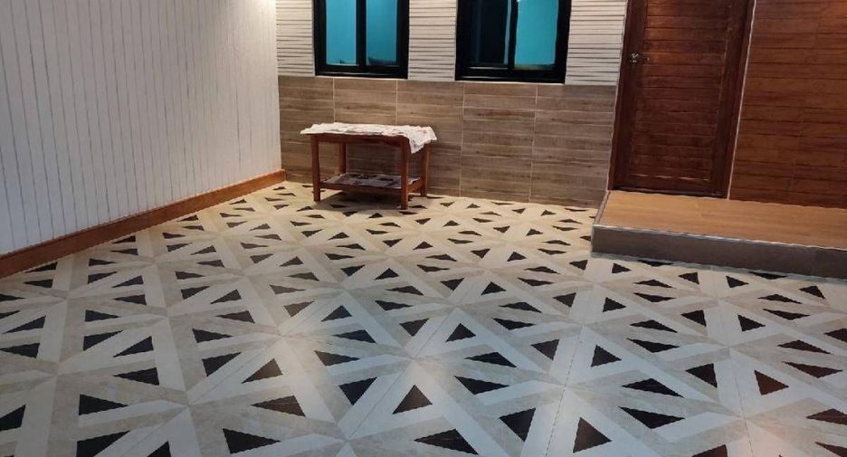 For sale and for rent 2 bedrooms townhouse in Bang Na, Bangkok