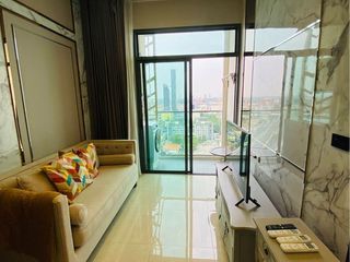 出售 和 出租 2 卧室 公寓 在 Phra Khanong, 曼谷