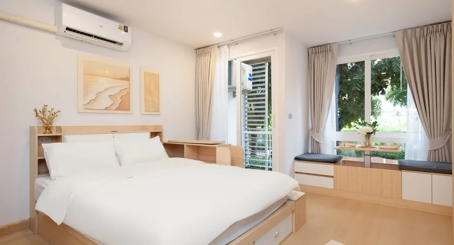 For sale studio condo in Lat Krabang, Bangkok