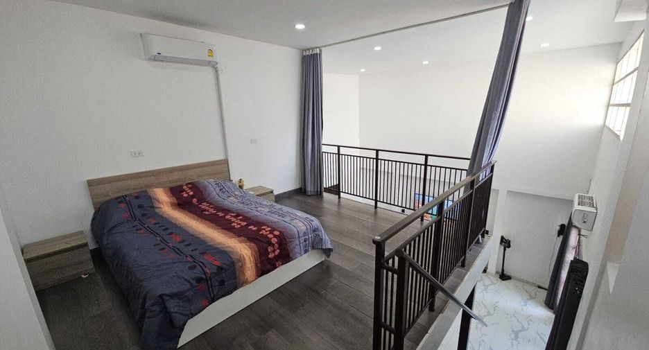 For sale 6 ベッドルーム house in Bang Lamung, Chonburi