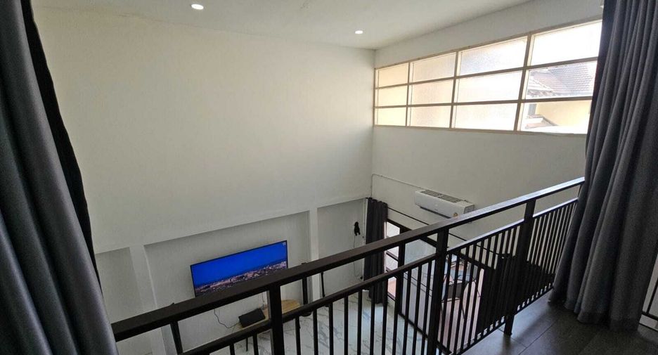 For sale 6 ベッドルーム house in Bang Lamung, Chonburi