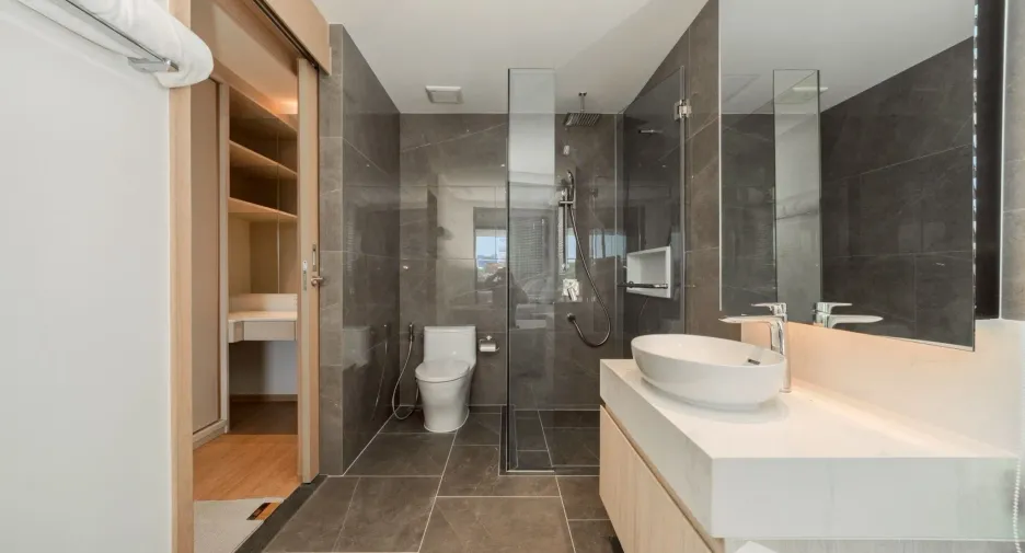 For sale and for rent 2 bedrooms condo in Thalang, Phuket