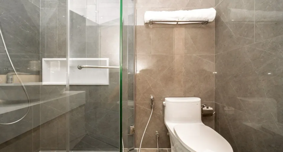 For sale and for rent 2 bedrooms condo in Thalang, Phuket