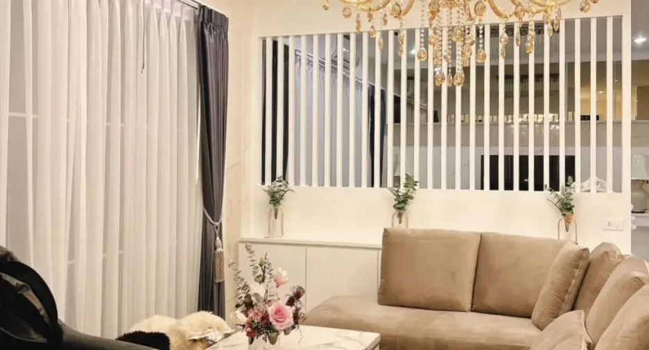 Villa zur Miete mit 4 Zimmer in Mueang Chon Buri, Chonburi