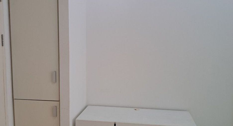 Wohnung zum Kauf mit Studio in Phasi Charoen, Bangkok