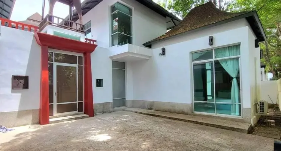 For sale そして for rent 5 ベッドルーム villa in Sattahip, Chonburi