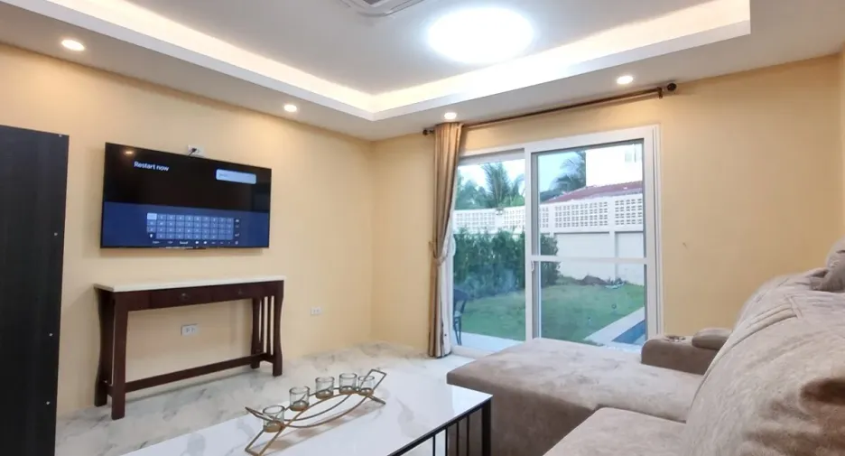 For rent 3 bedrooms townhouse in Mueang Phuket, Phuket
