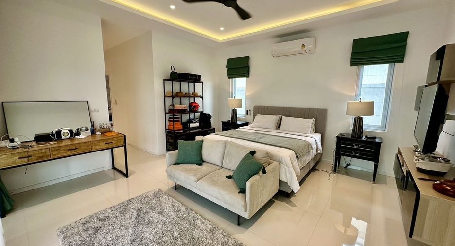 For sale 5 bedrooms villa in Hua Hin, Prachuap Khiri Khan