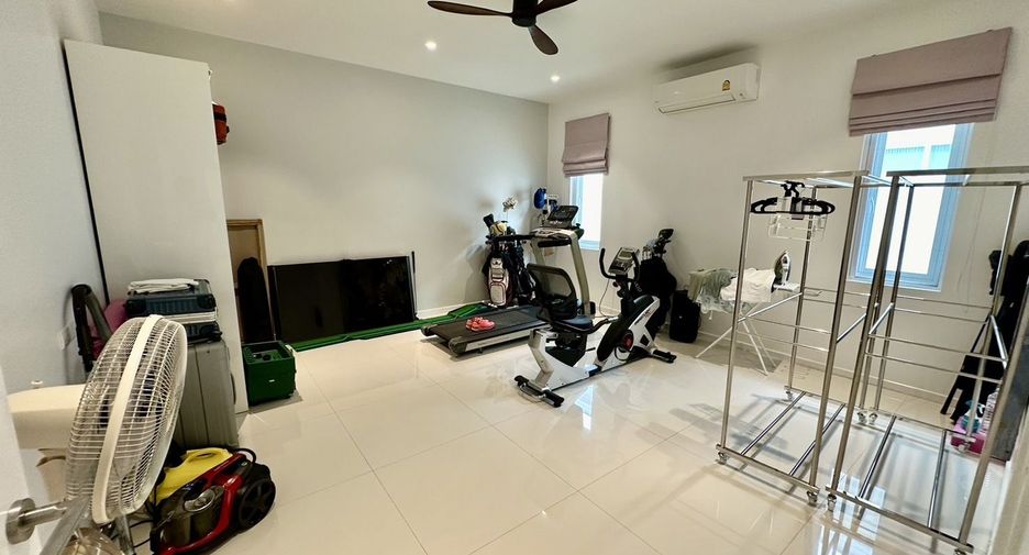 For sale 5 bedrooms villa in Hua Hin, Prachuap Khiri Khan