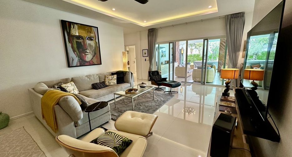 For sale 5 bedrooms villa in Hua Hin, Prachuap Khiri Khan