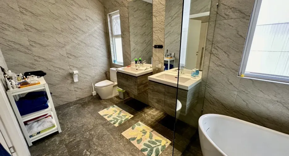 For sale 5 bedrooms villa in Hua Hin, Prachuap Khiri Khan