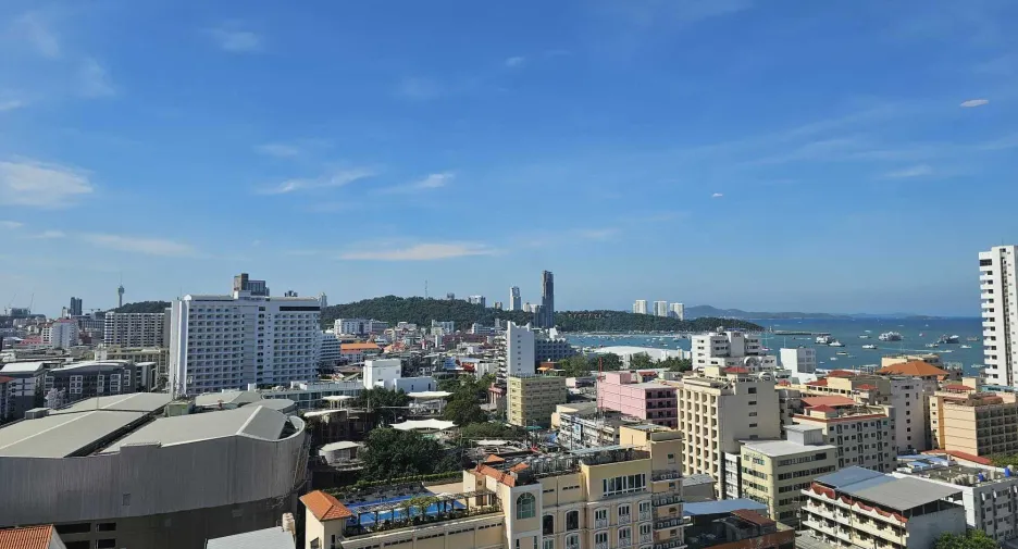 出售 1 卧室 公寓 在 Bang Lamung, Chon Buri