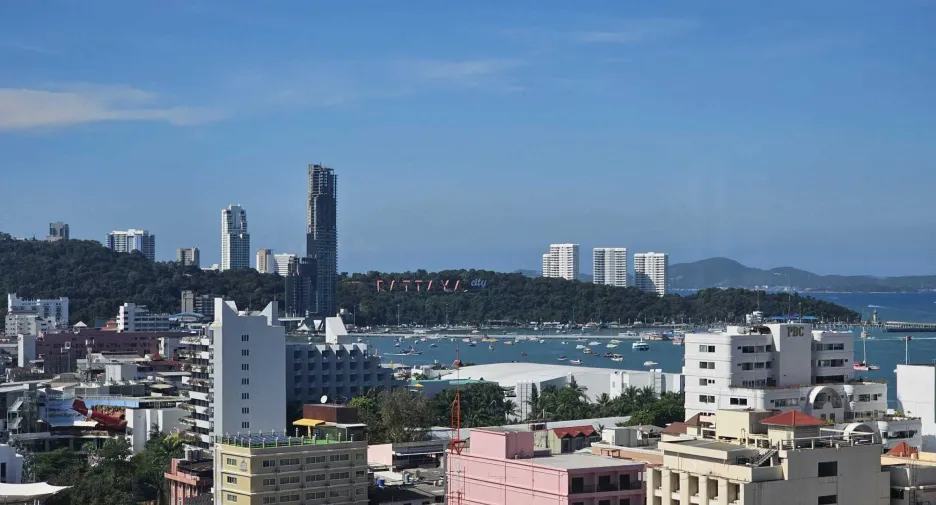 出售 1 卧室 公寓 在 Bang Lamung, Chon Buri