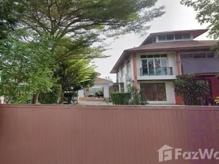 À vendre et à louer 5 chambres maison à Bang Khen, Bangkok