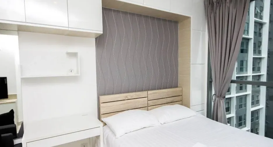 For sale and for rent studio condo in Phra Khanong, Bangkok