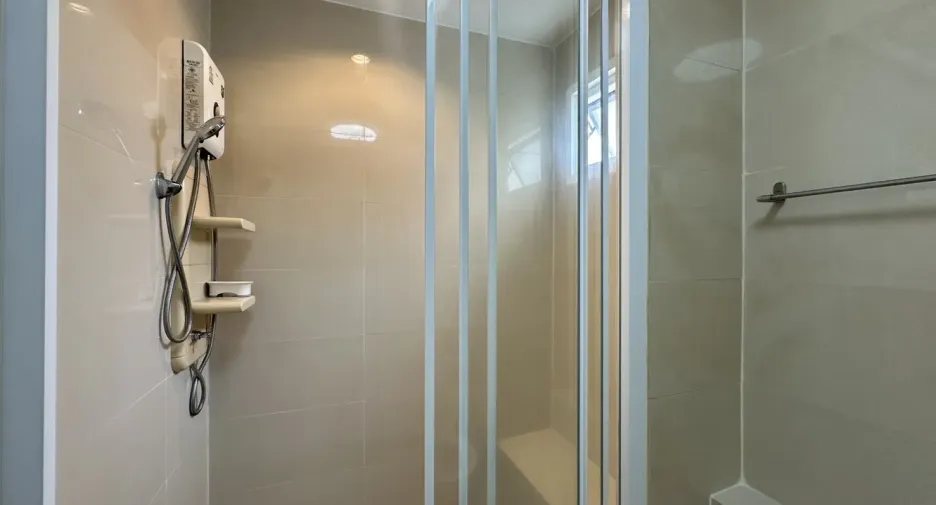 Condo en venta y en alquiler de 2 habitaciones en Mueang Phuket, Phuket