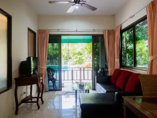 À louer 1 chambre condo à Mueang Phuket, Phuket