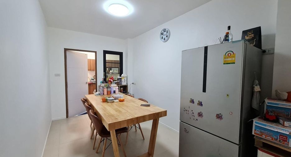 For sale 3 ベッドルーム house in Prawet, Bangkok