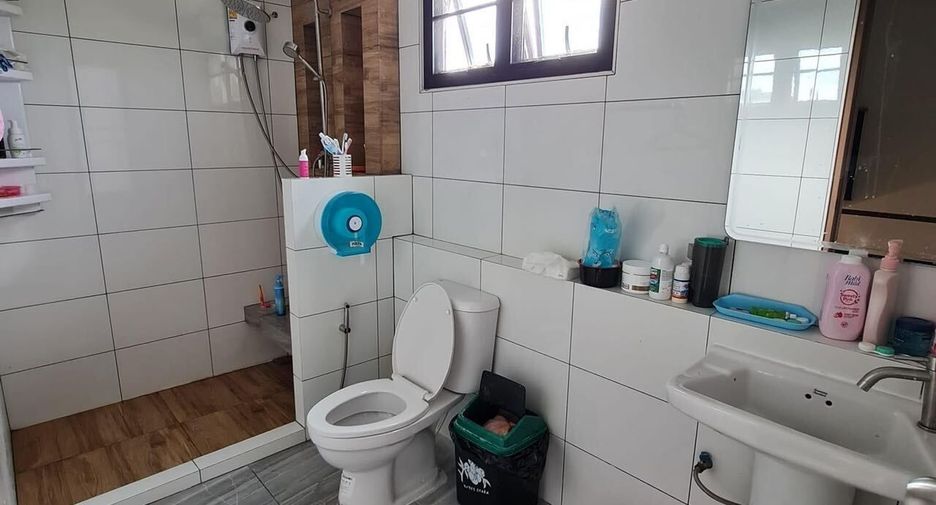 For sale 3 ベッドルーム house in Prawet, Bangkok