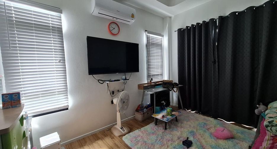For sale 3 ベッドルーム house in Prawet, Bangkok
