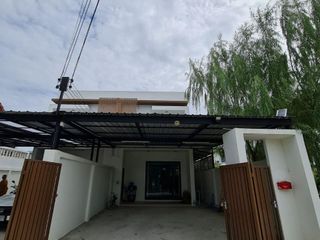 For sale 3 ベッドルーム house in Prawet, Bangkok