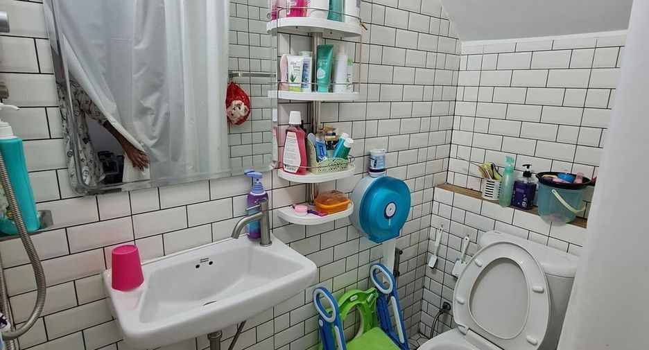 For sale 3 ベッドルーム house in Prawet, Bangkok