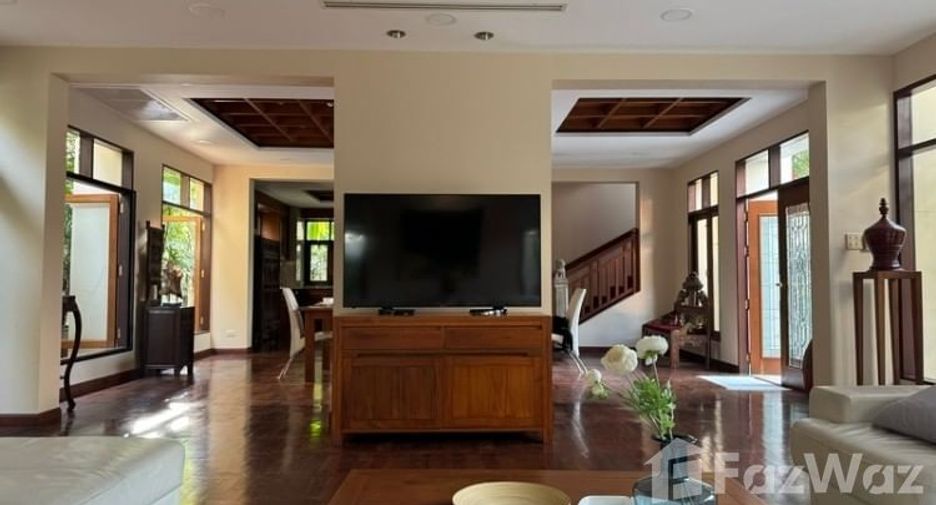 Villa zum Kauf mit 3 Zimmer in Na Jomtien, Pattaya